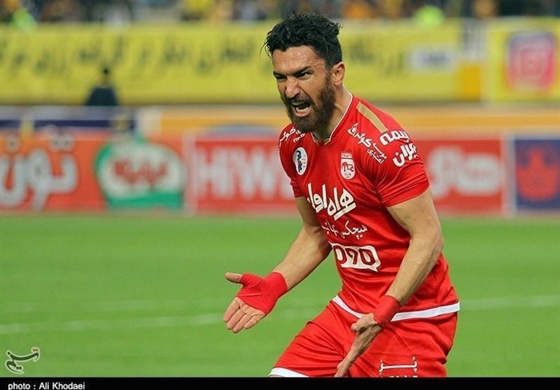 شفیعی از تراکتورسازی به AFC شکایت می کند شفیعی از تراکتورسازی به AFC شکایت می نماید
